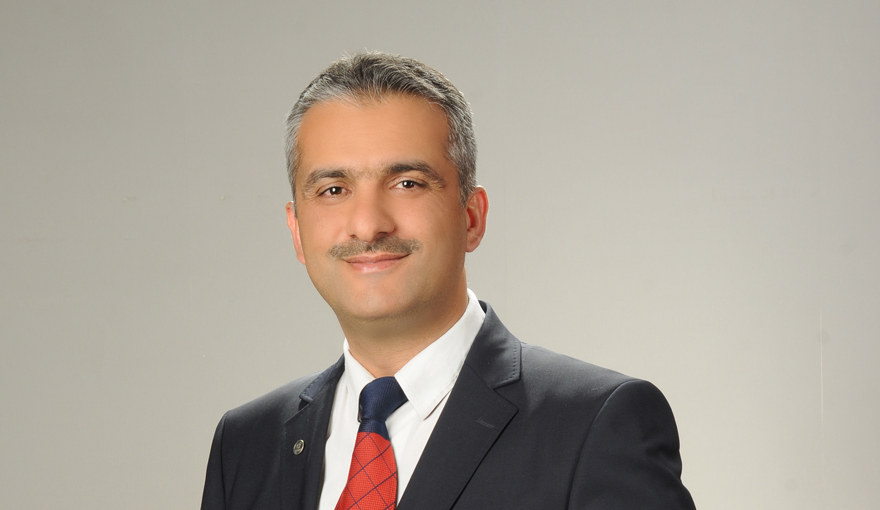 13-omer-mucevher.jpg