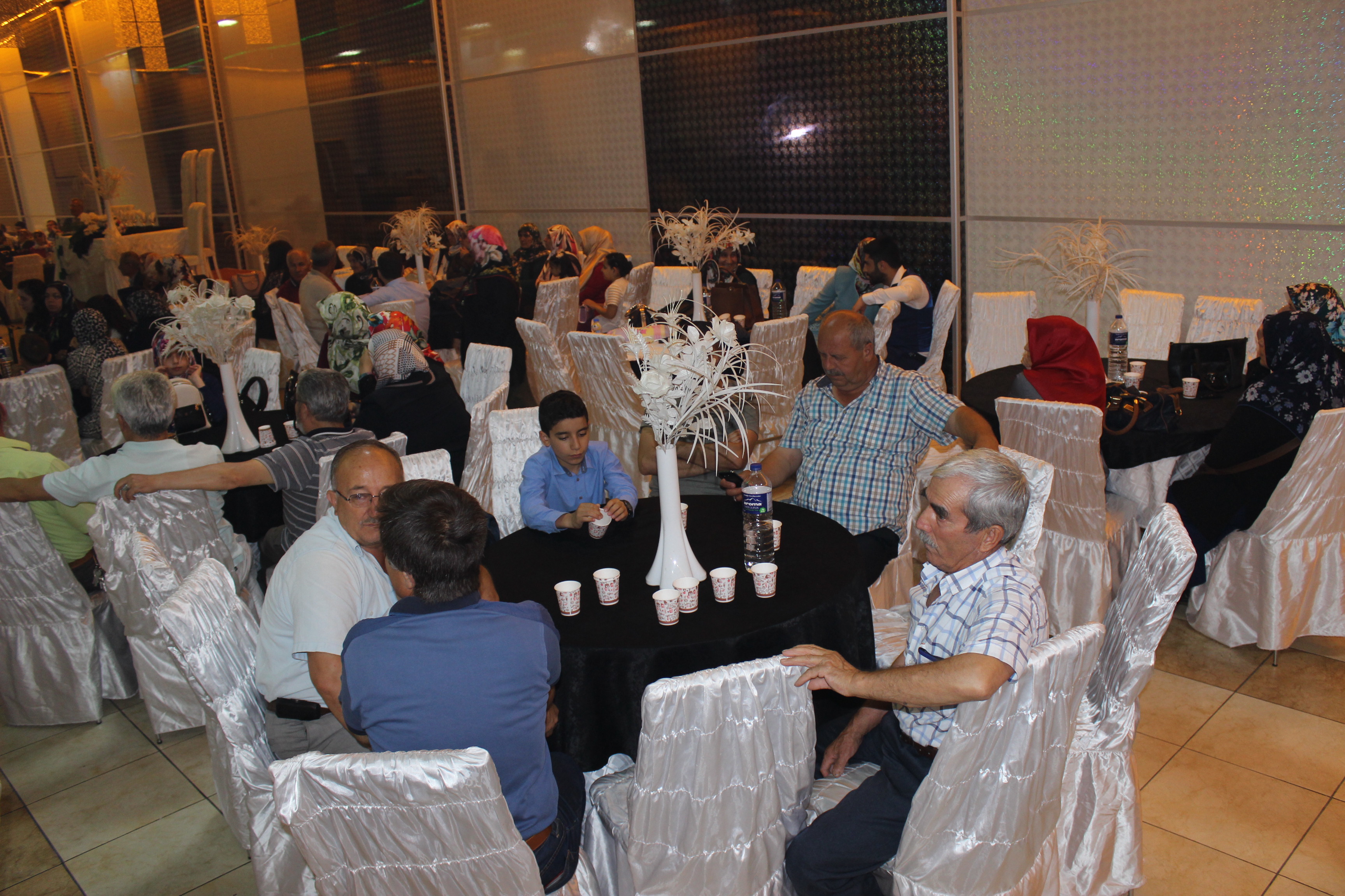 2-10-004.jpg 2-10-004.jpg