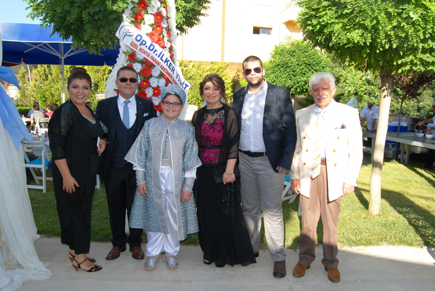 2-11-002.jpg 2-11-002.jpg