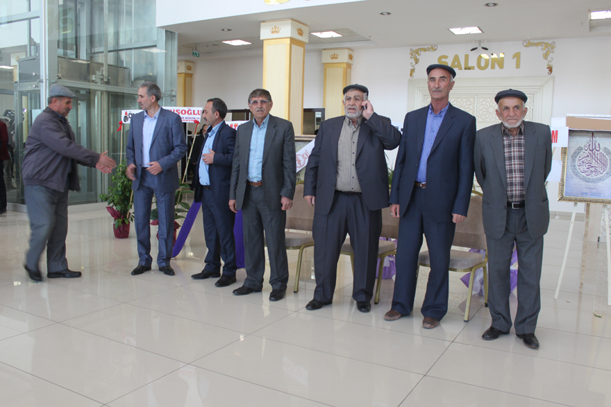 2-8-003.jpg 2-8-003.jpg