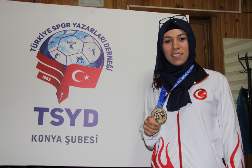 200-002.jpg 200-002.jpg