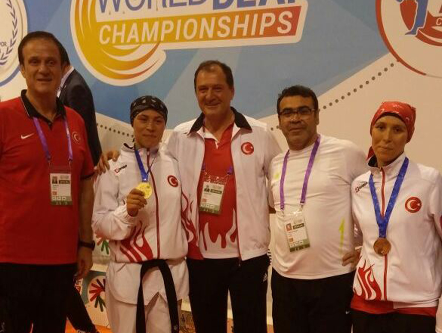 220-001.jpg 220-001.jpg