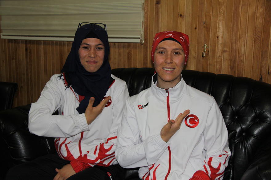 240-002.jpg 240-002.jpg