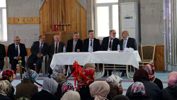 26762446.jpg 26762446.jpg