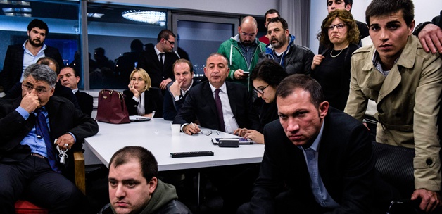 30_mart_gecesi_chp_genel_merkezini_gosteren_fotograf13968783620_h1145008.jpg 30_mart_gecesi_chp_genel_merkezini_gosteren_fotograf13968783620_h1145008.jpg