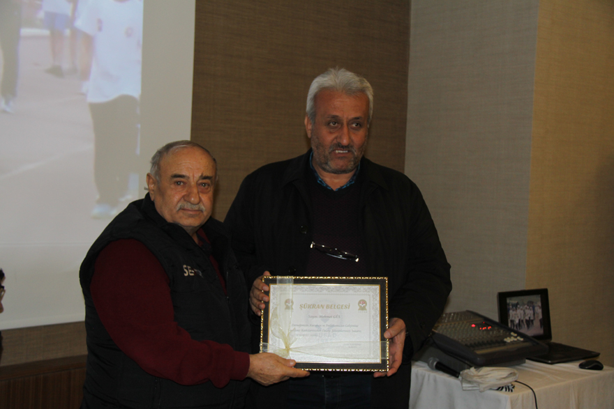 310-004.jpg 310-004.jpg