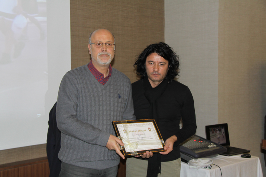 320-004.jpg 320-004.jpg