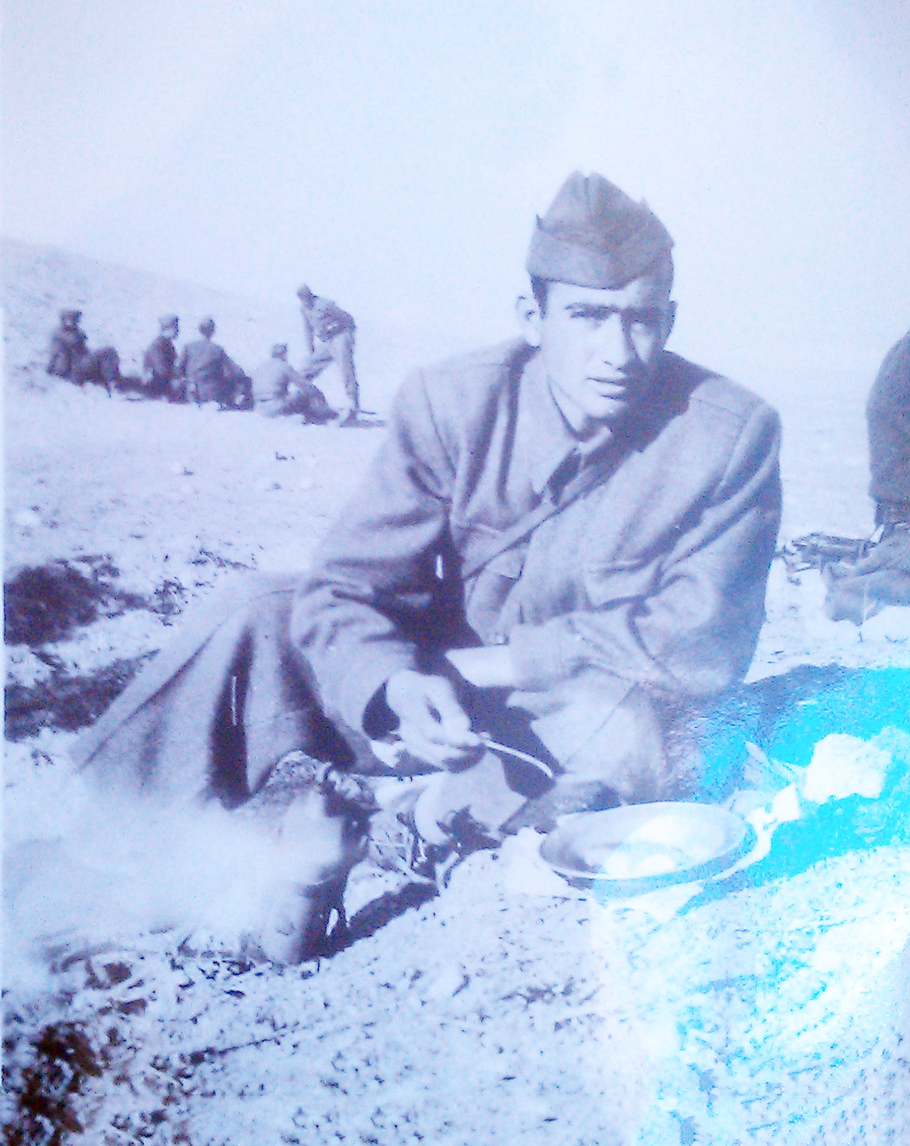 atiş-sahasinda-yemek.jpg atiş-sahasinda-yemek.jpg