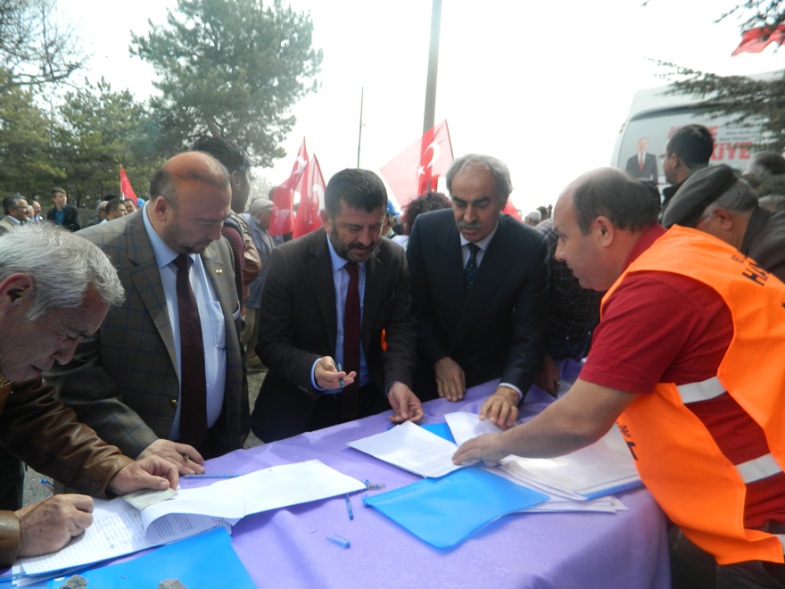 chp-genel-baskan-yardimcisi-ve-malatya-milletvekili-veli-agbaba---konusurken-foto.jpg