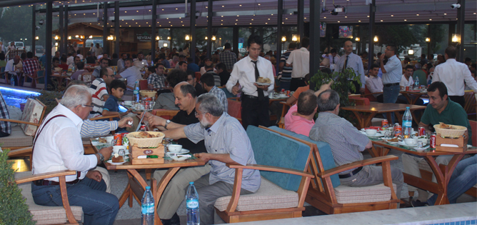 iftar1.jpg iftar1.jpg