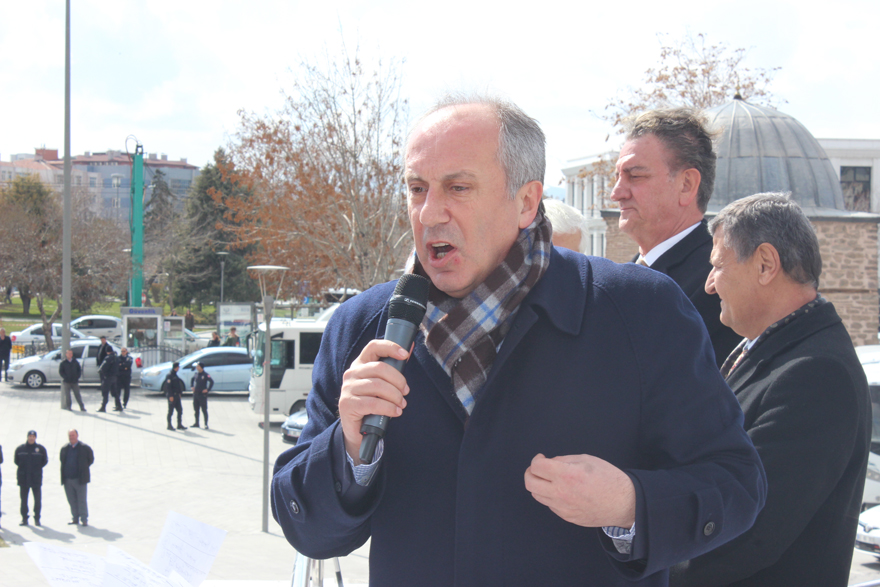 img_9215.jpg img_9215.jpg