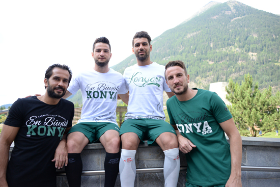 syt_0615.jpg syt_0615.jpg